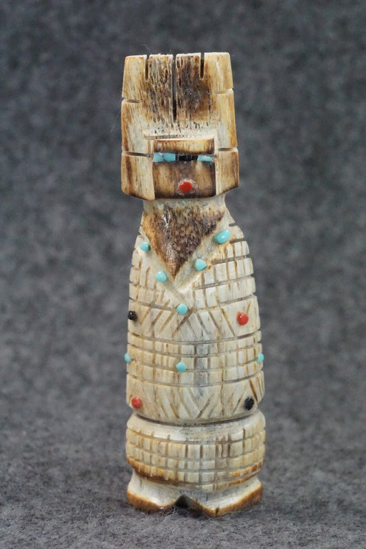 Corn Maiden Zuni Fetish Carving - Carl Etsate