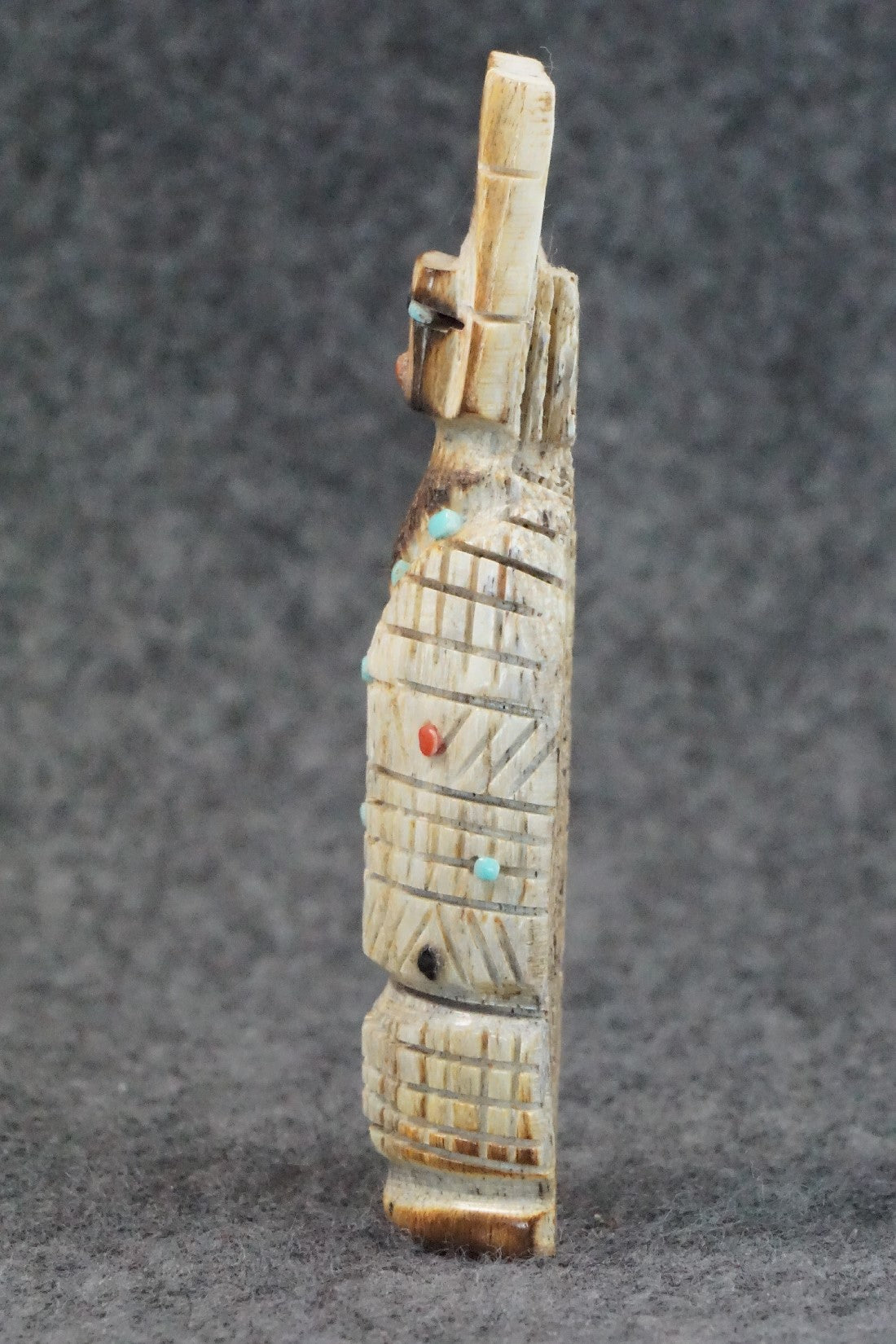 Corn Maiden Zuni Fetish Carving - Carl Etsate