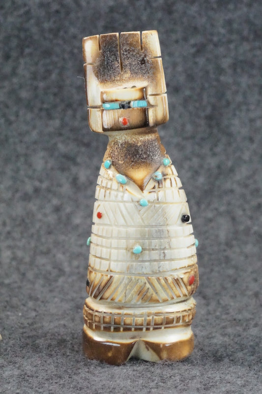 Corn Maiden Zuni Fetish Carving - Carl Etsate