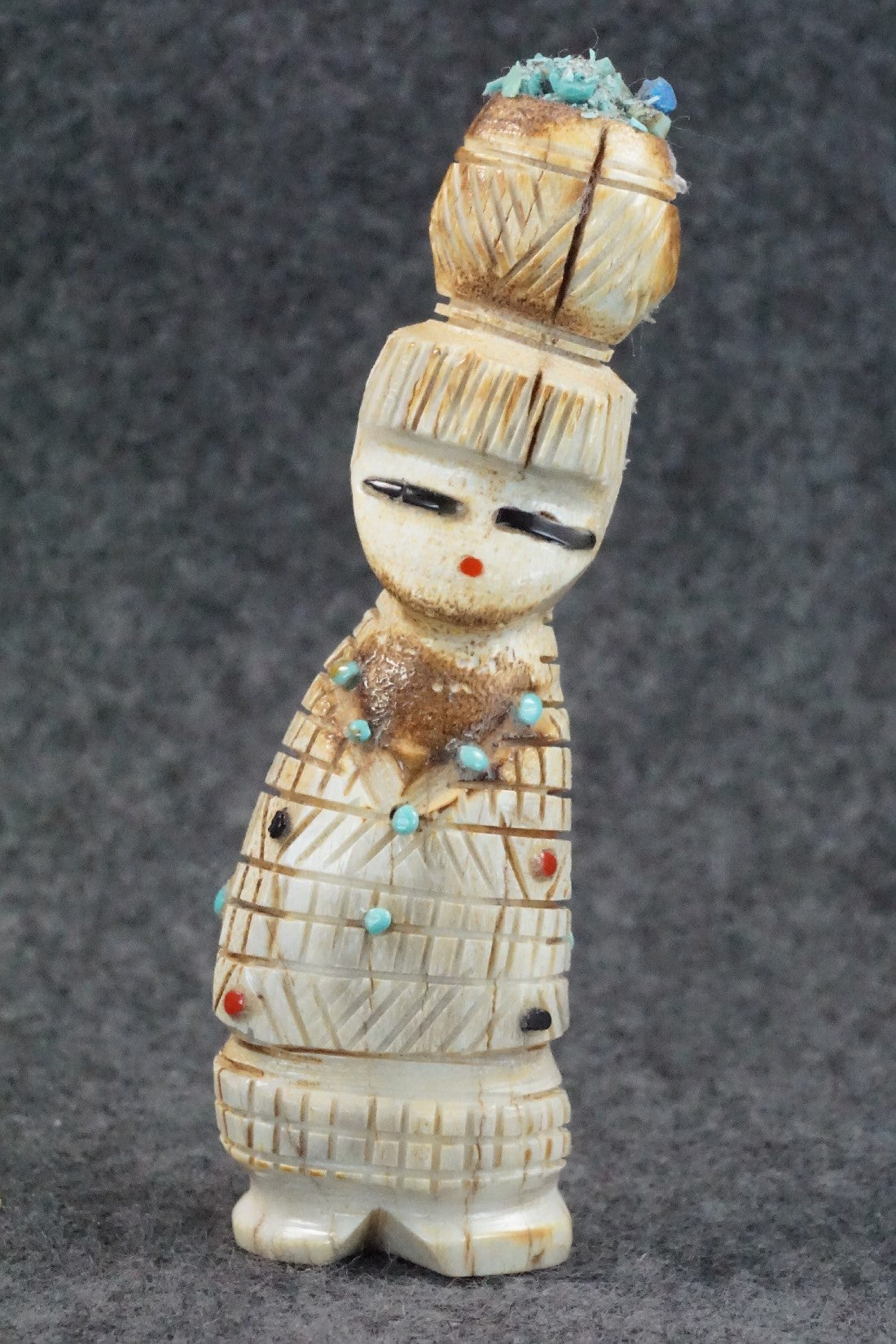 Corn Maiden Zuni Fetish Carving - Carl Etsate