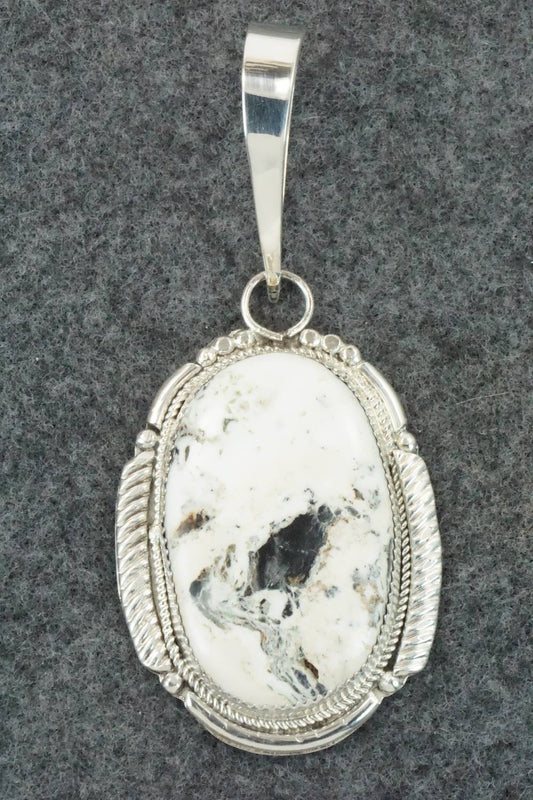 White Buffalo & Sterling Silver Pendant - Kenny Calavaza