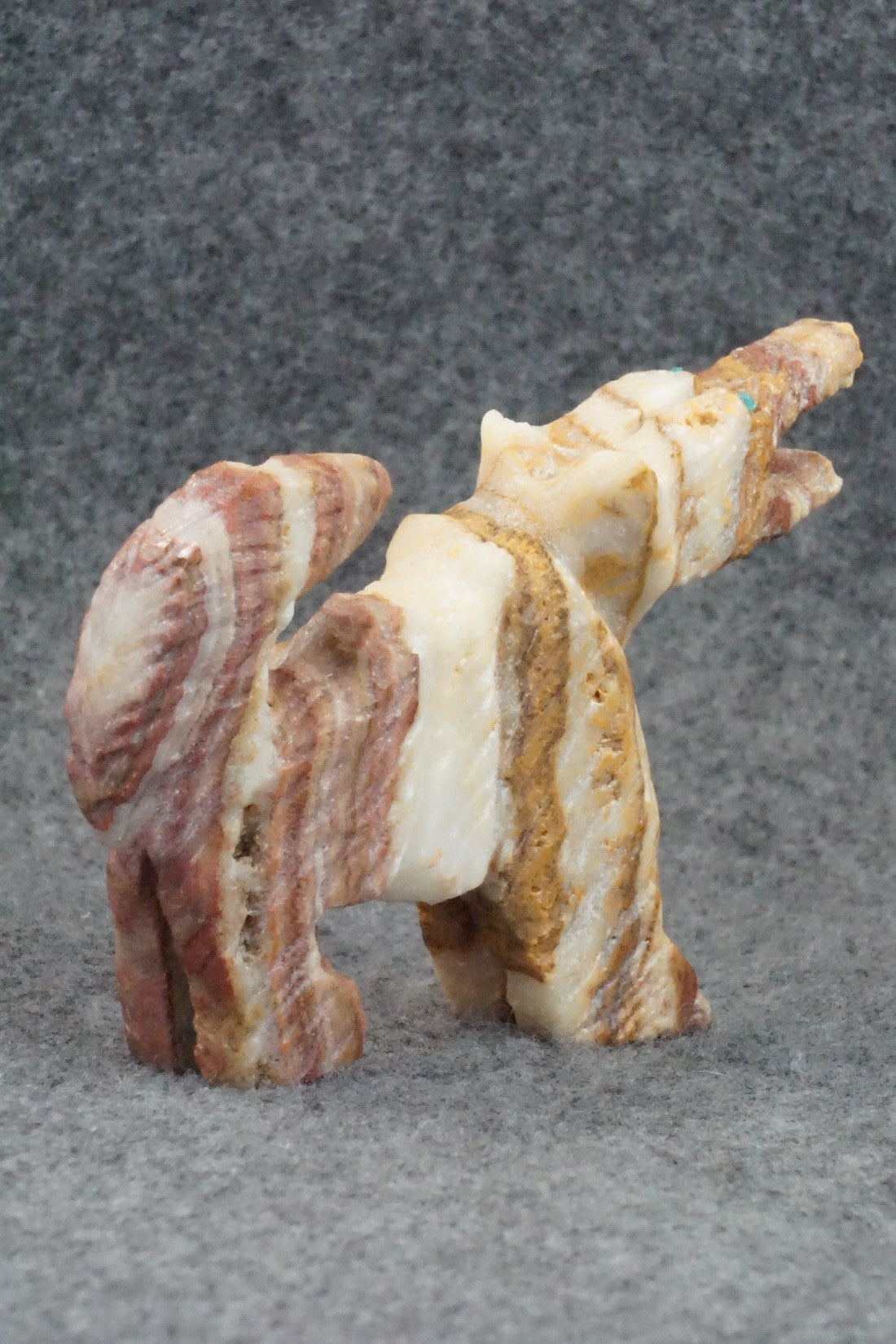 Wolf Zuni Fetish Carving - Jon Quam