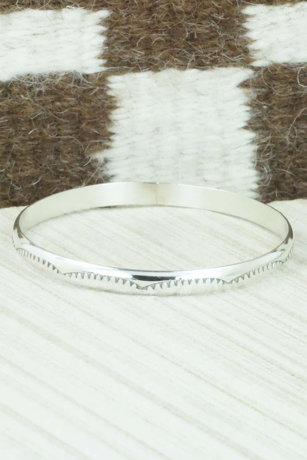 Sterling Silver Bangle - Elaine Tahe