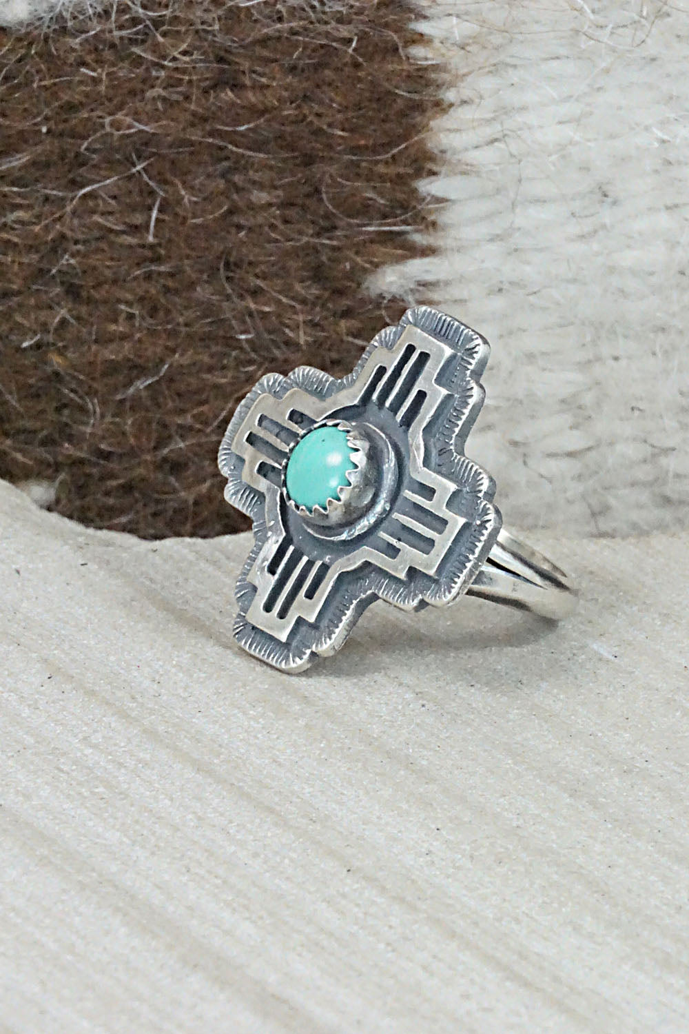 Turquoise & Sterling Silver Ring - Alice Rose Saunders - Size 6.75