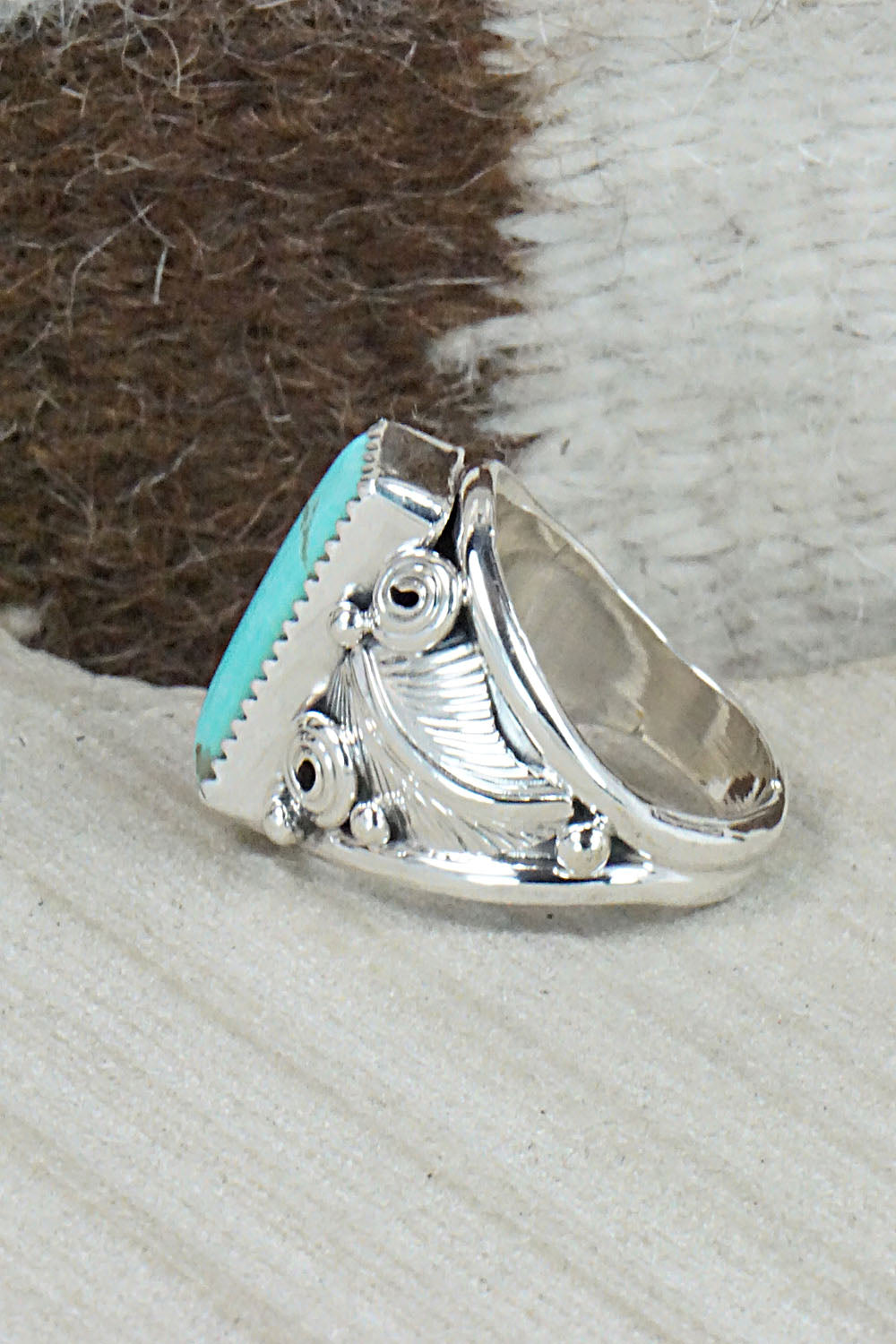 Turquoise & Sterling Silver Ring - Darrell Morgan - Size 9.5