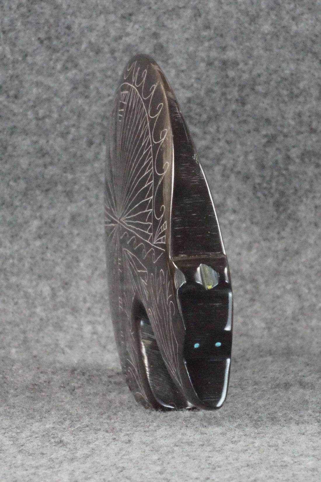 Bear Zuni Fetish Carving - Jonathan Natewa
