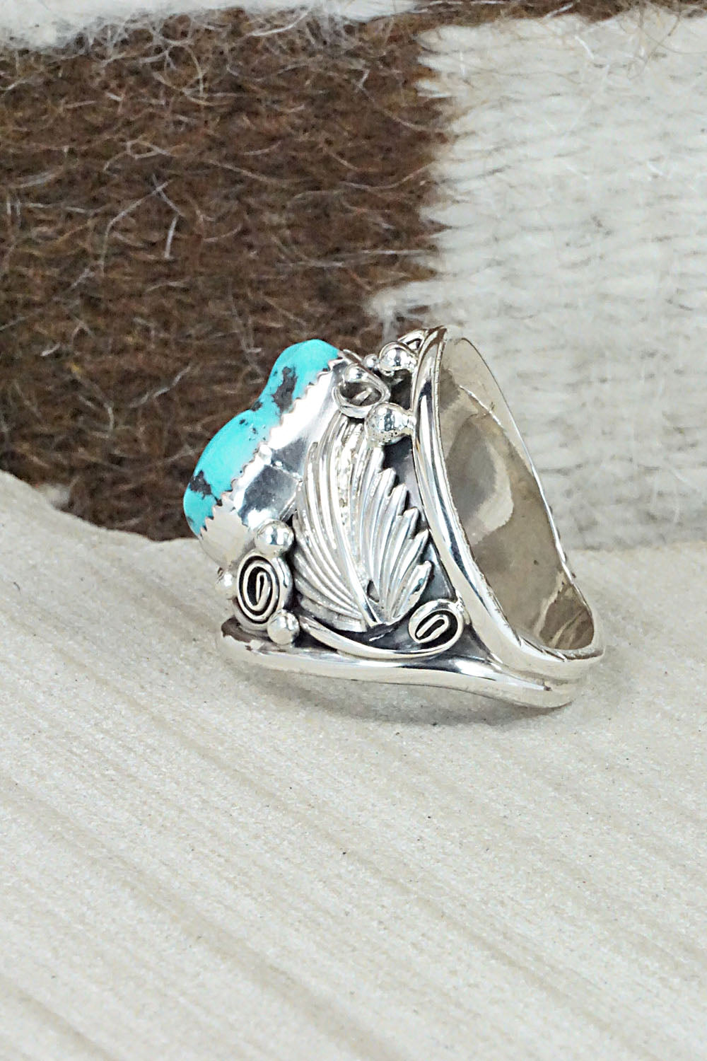 Turquoise & Sterling Silver Ring - Jeannette Saunders - Size 9.75