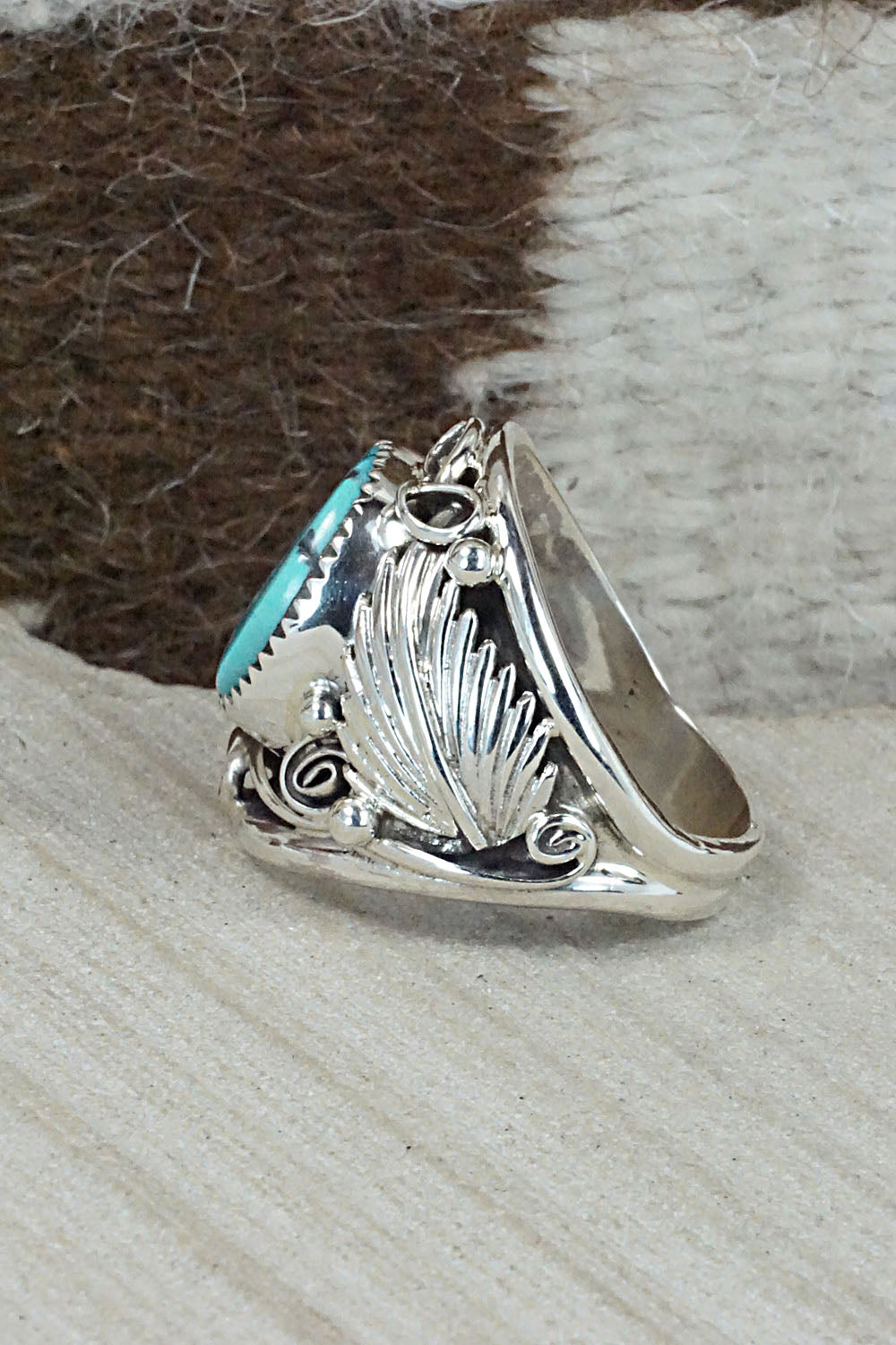 Turquoise & Sterling Silver Ring - Jeannette Saunders - Size 11.5
