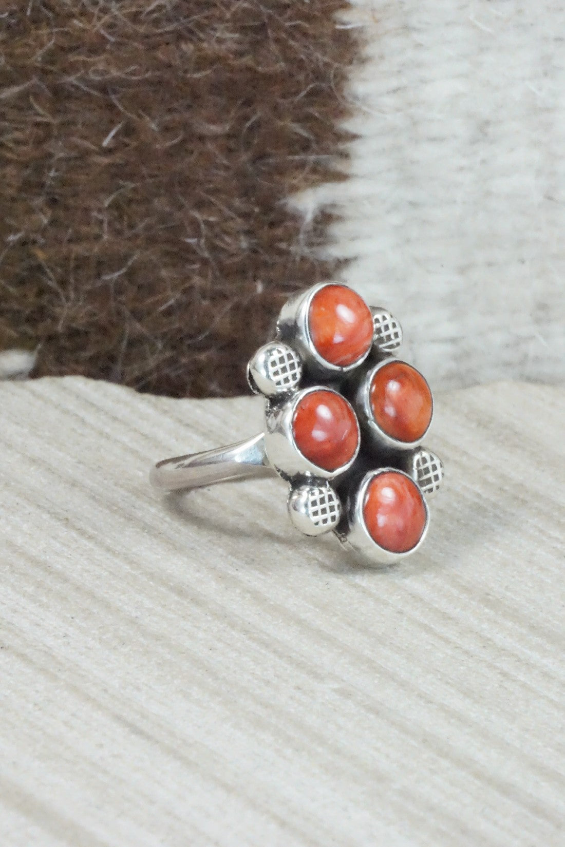 Spiny Oyster & Sterling Silver Ring - Priscilla Reeder - Size 8