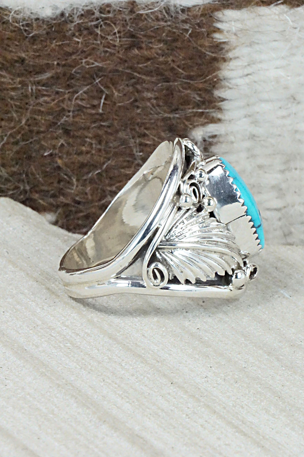 Turquoise & Sterling Silver Ring - Jeannette Saunders - Size 13.25