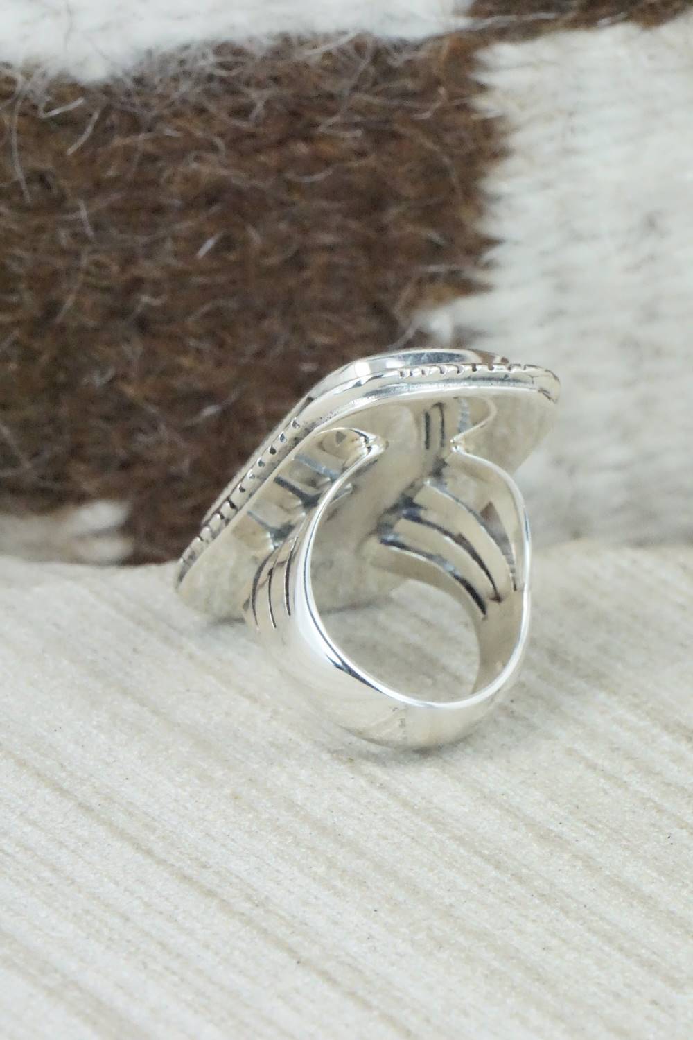 Turquoise & Sterling Silver Ring - Suzanna Johnson - Size 5