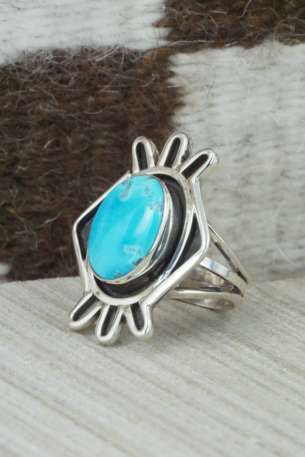 Turquoise & Sterling Silver Ring - Bobby Platero - Size 5.75