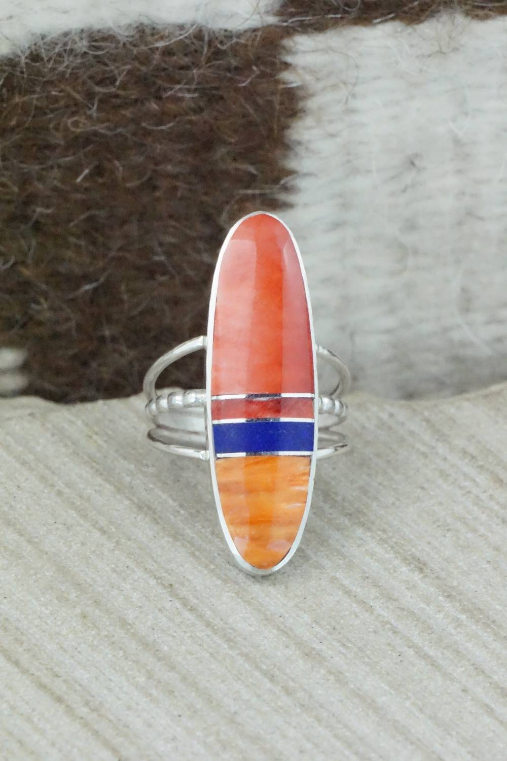 Spiny Oyster, Lapis & Sterling Silver Ring - Harold Smith - Size 6.25