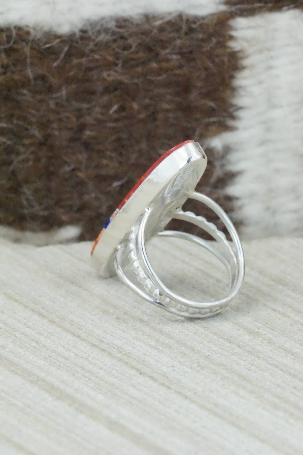 Spiny Oyster, Lapis & Sterling Silver Ring - Harold Smith - Size 6.25