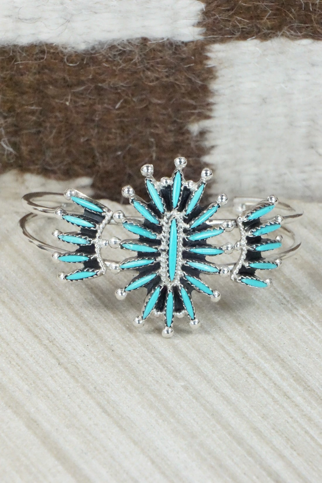 Turquoise & Sterling Silver Squash Blossom Necklace Set - Jack Etsate