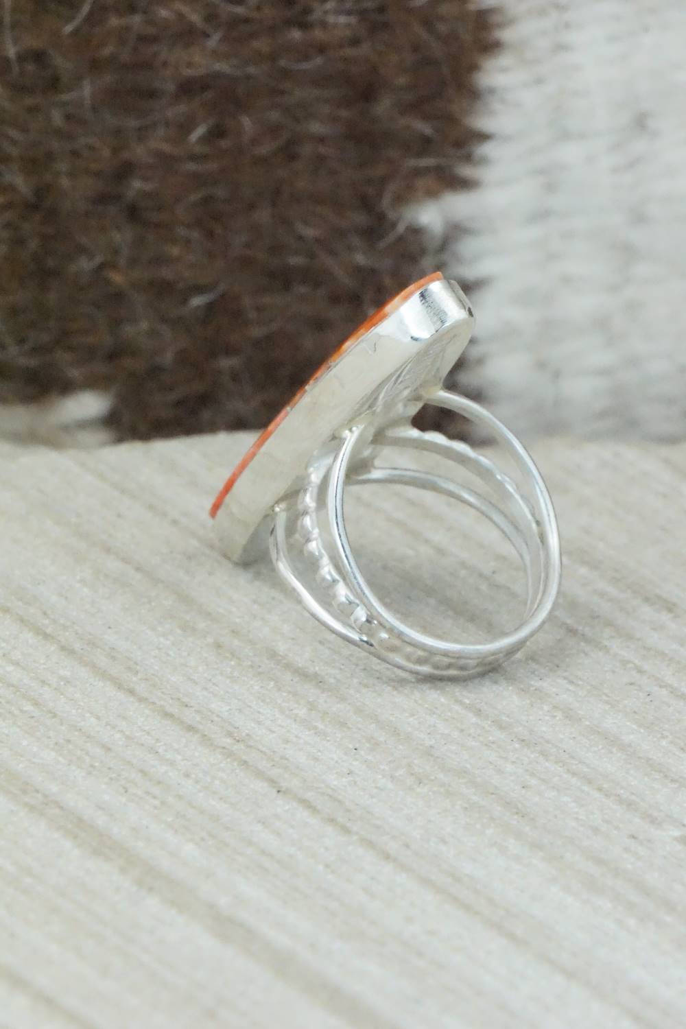 Spiny Oyster & Sterling Silver Ring - Harold Smith - Size 6