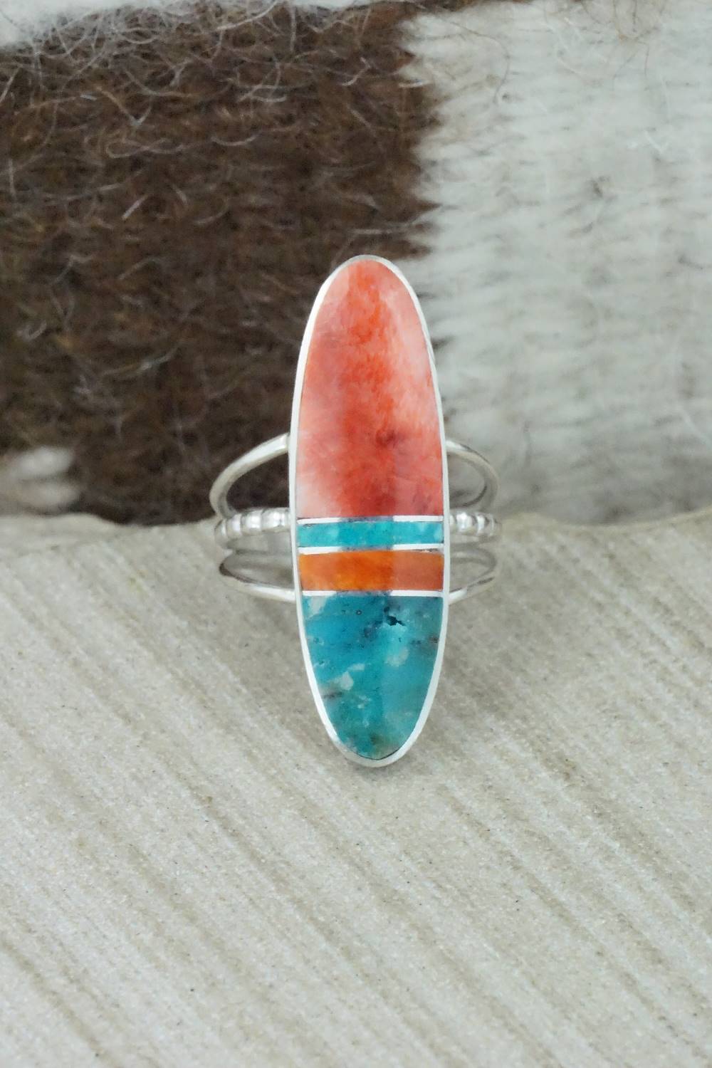 Spiny Oyster, Turquoise & Sterling Silver Ring - Harold Smith - Size 6.5