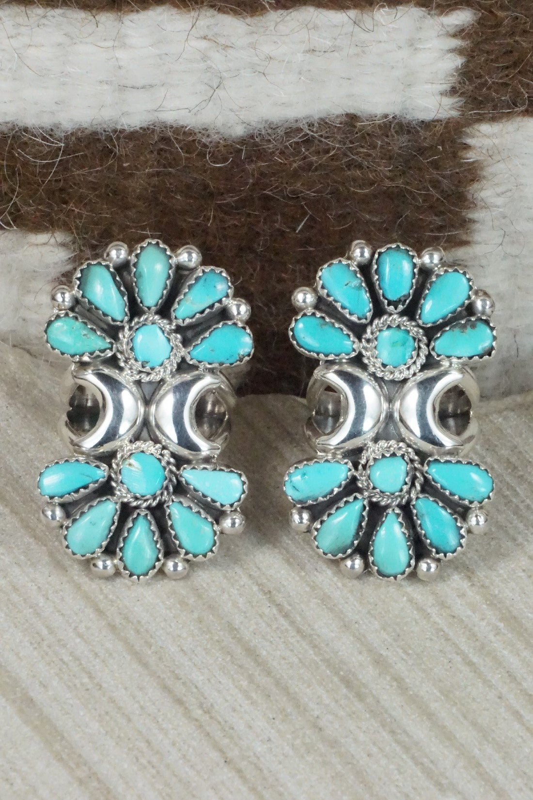 Turquoise & Sterling Silver Squash Blossom Necklace Set - Eunise Wilson