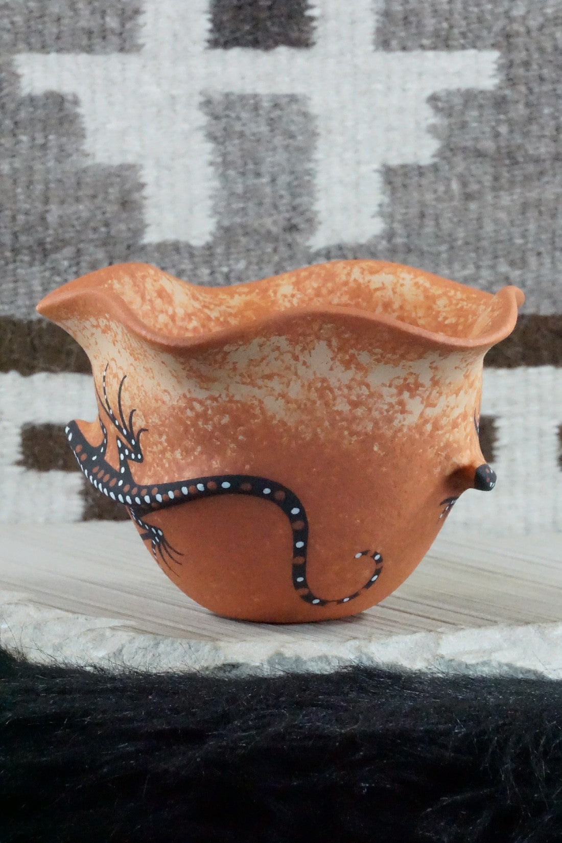 Zuni Pottery - Deldrick & Lorenda Cellicion