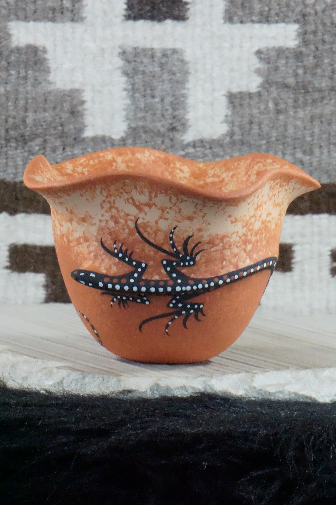 Zuni Pottery - Deldrick & Lorenda Cellicion