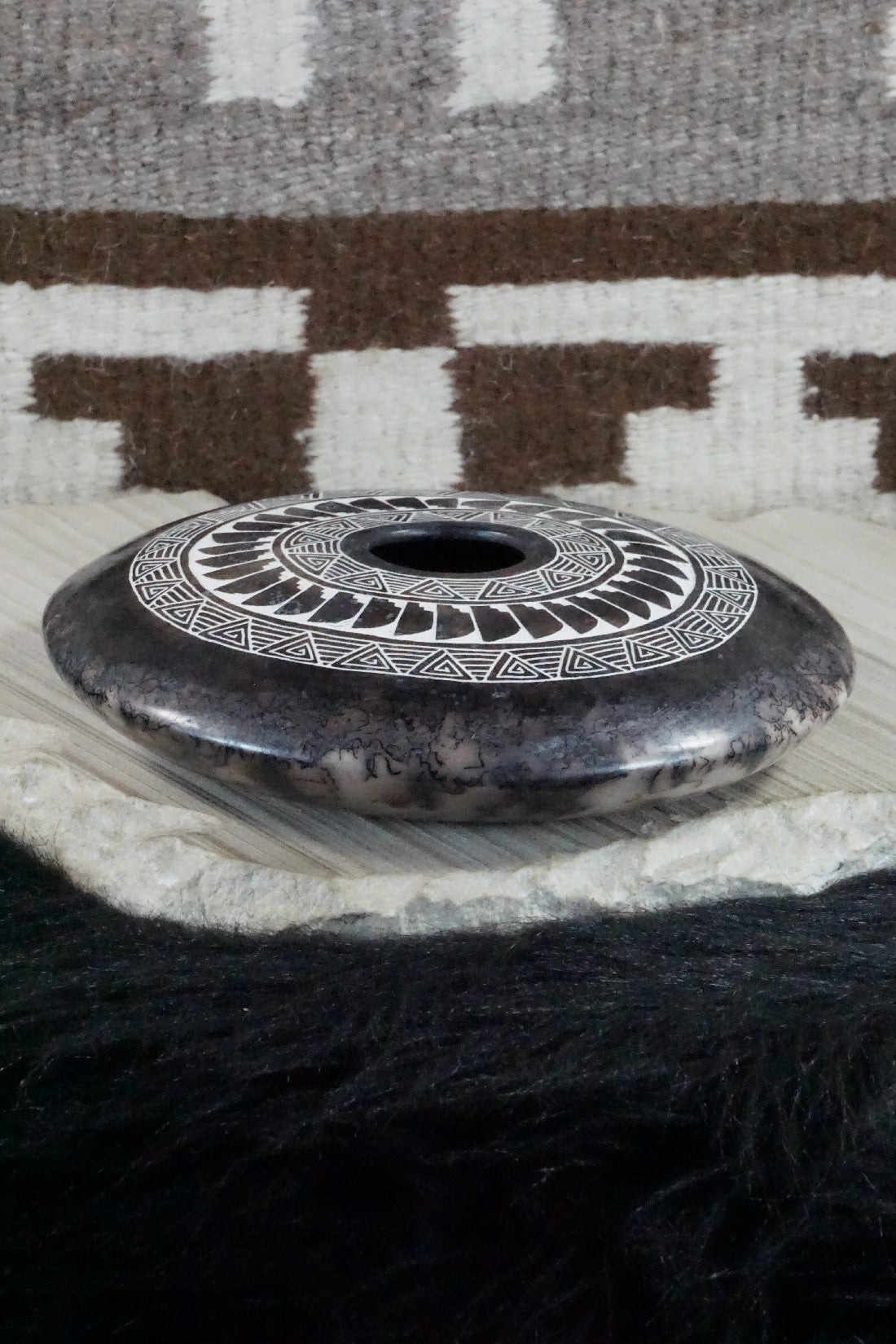Acoma Pottery - Irvin Louis