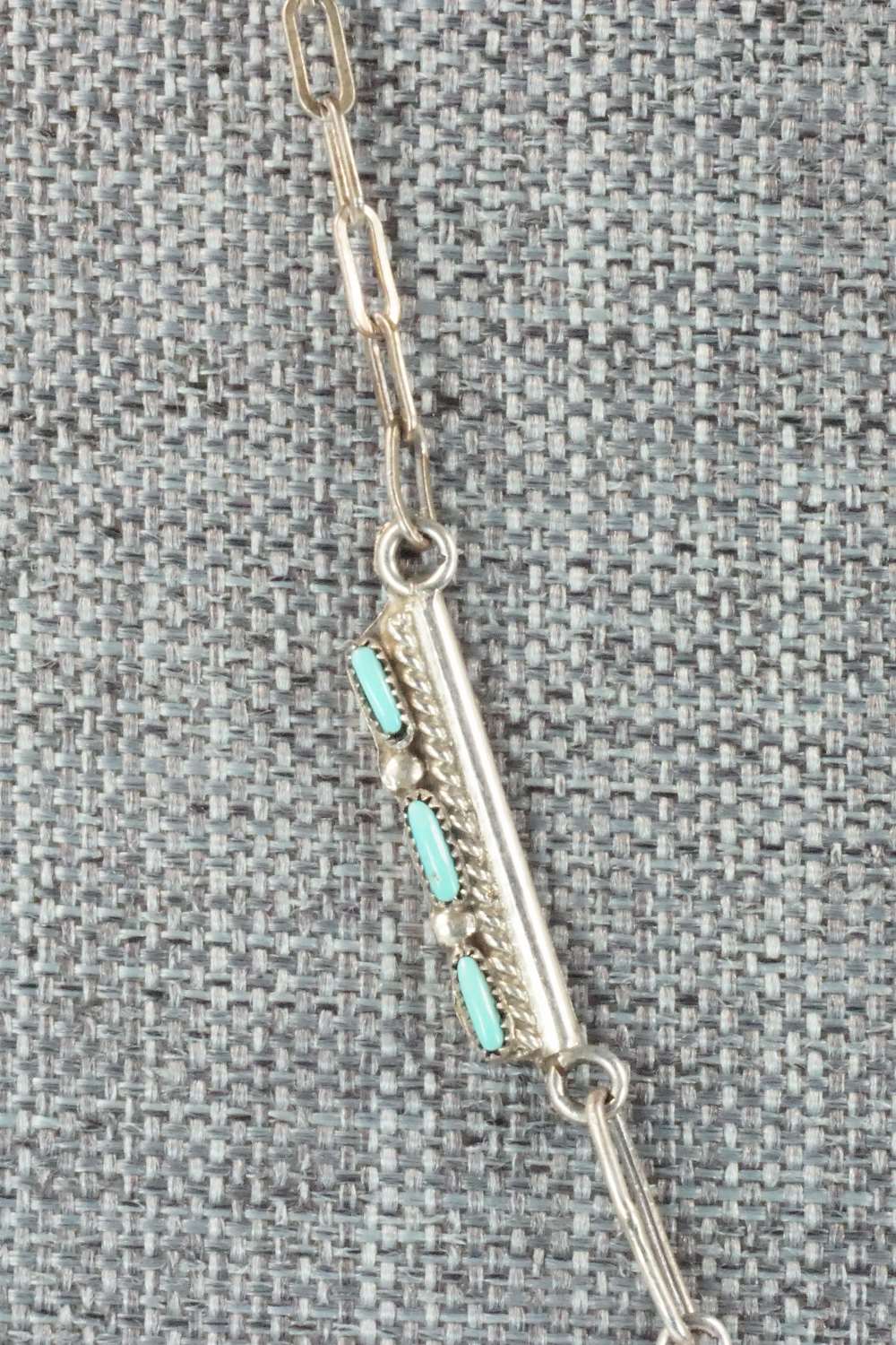 Turquoise & Sterling Silver Necklace - Zuni