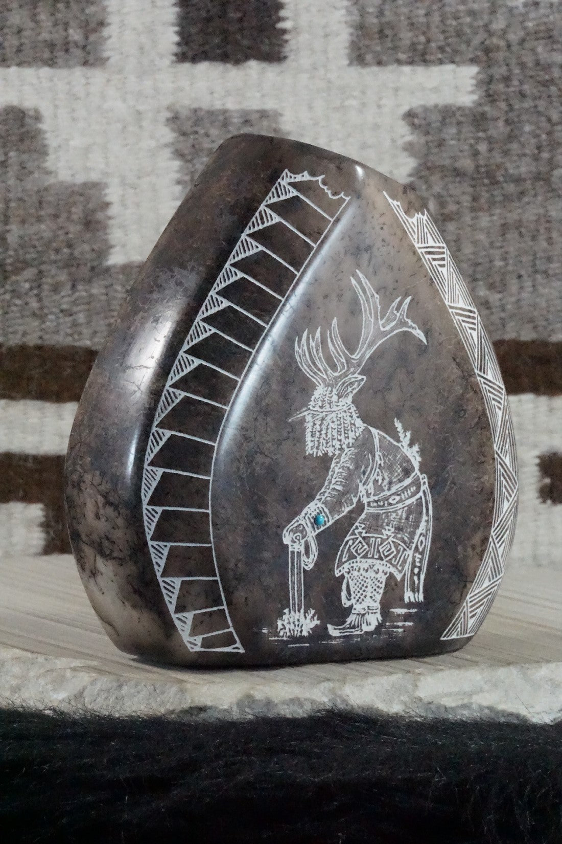 Acoma Pottery - Irvin Louis