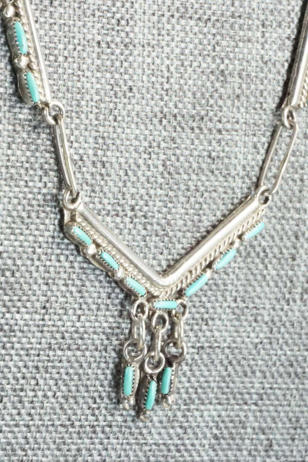 Turquoise & Sterling Silver Necklace - Zuni