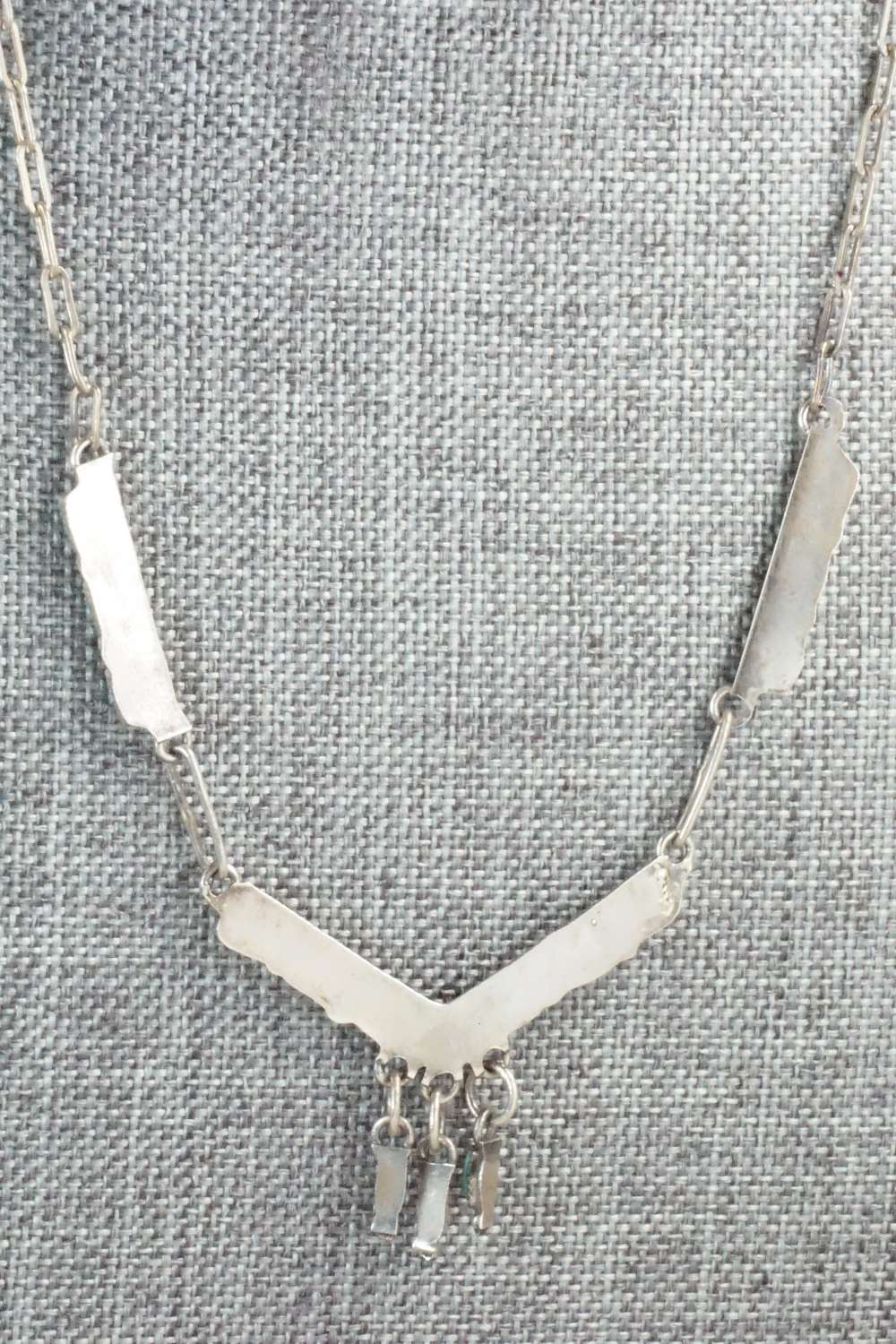 Turquoise & Sterling Silver Necklace - Zuni