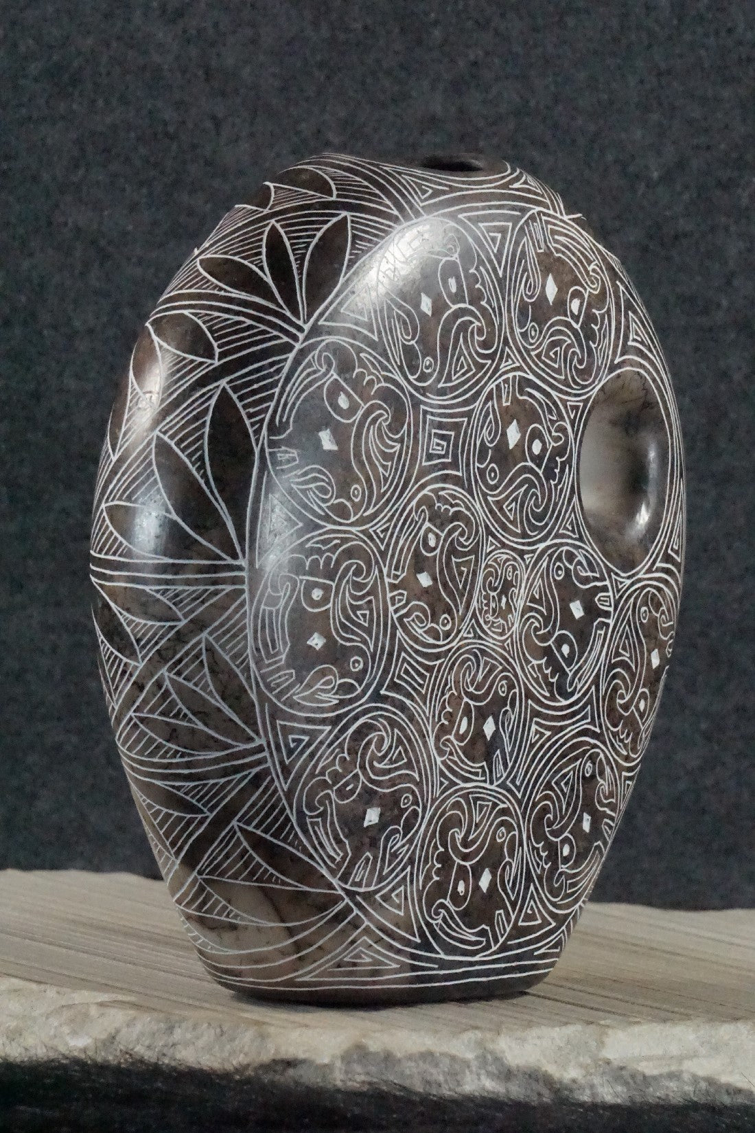 Acoma Pottery - Irvin Louis