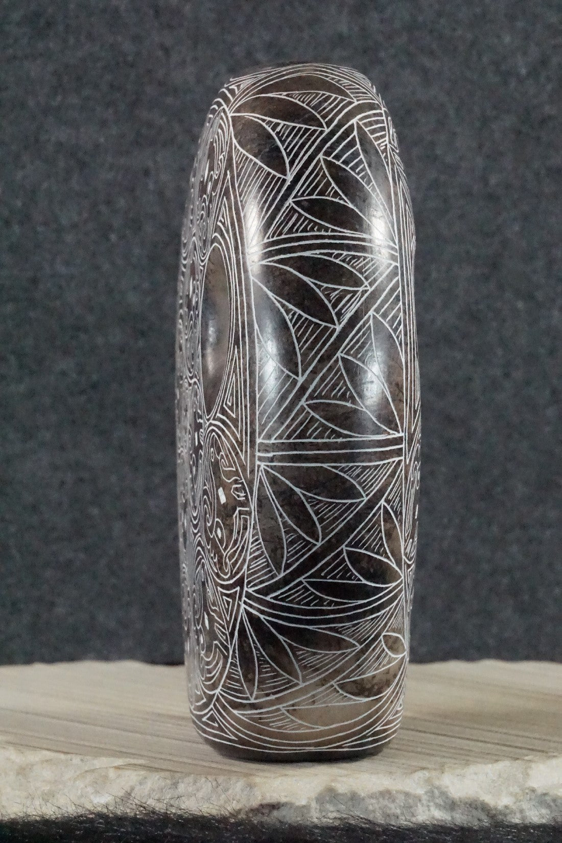 Acoma Pottery - Irvin Louis