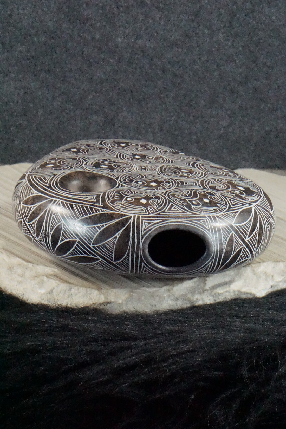 Acoma Pottery - Irvin Louis