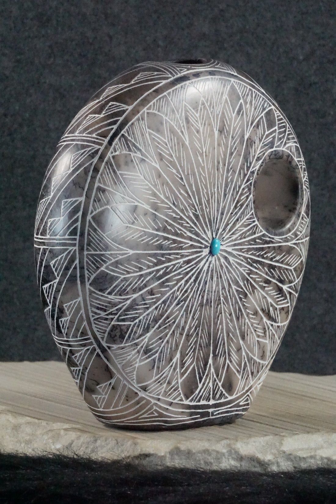 Acoma Pottery - Irvin Louis