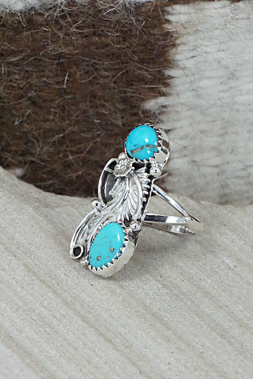 Turquoise & Sterling Silver Ring - William Begay - Size 5.5