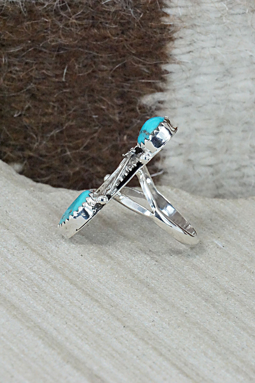 Turquoise & Sterling Silver Ring - William Begay - Size 5.5