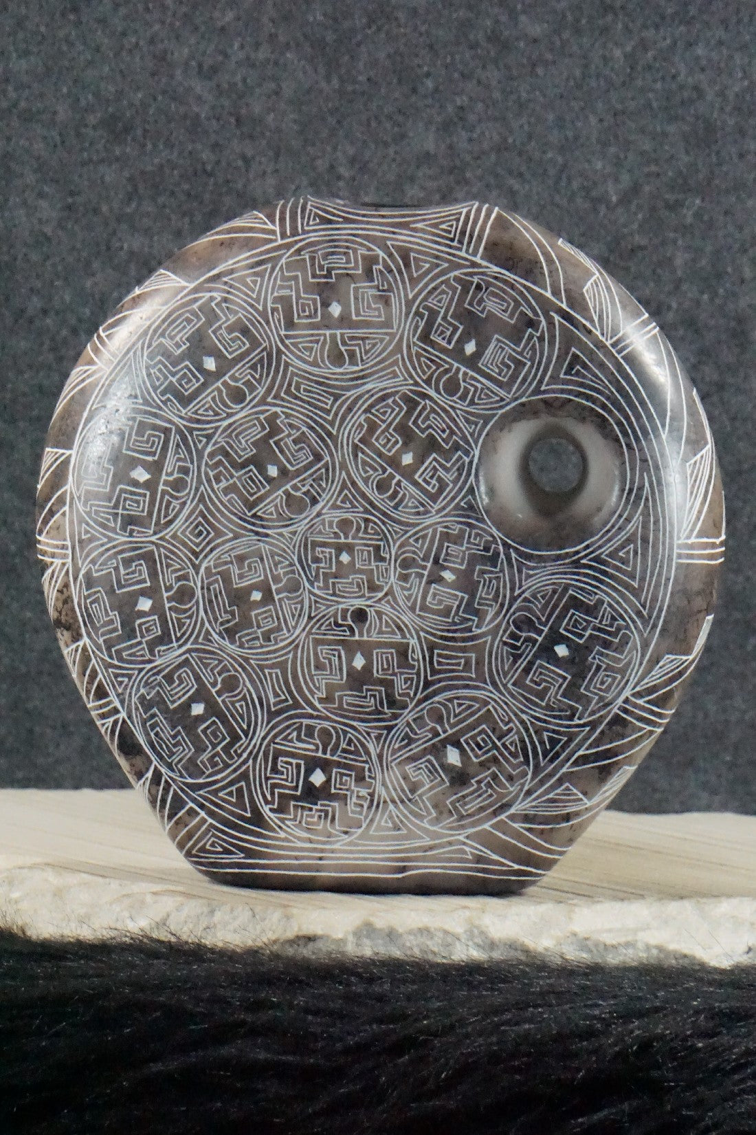 Acoma Pottery - Irvin Louis