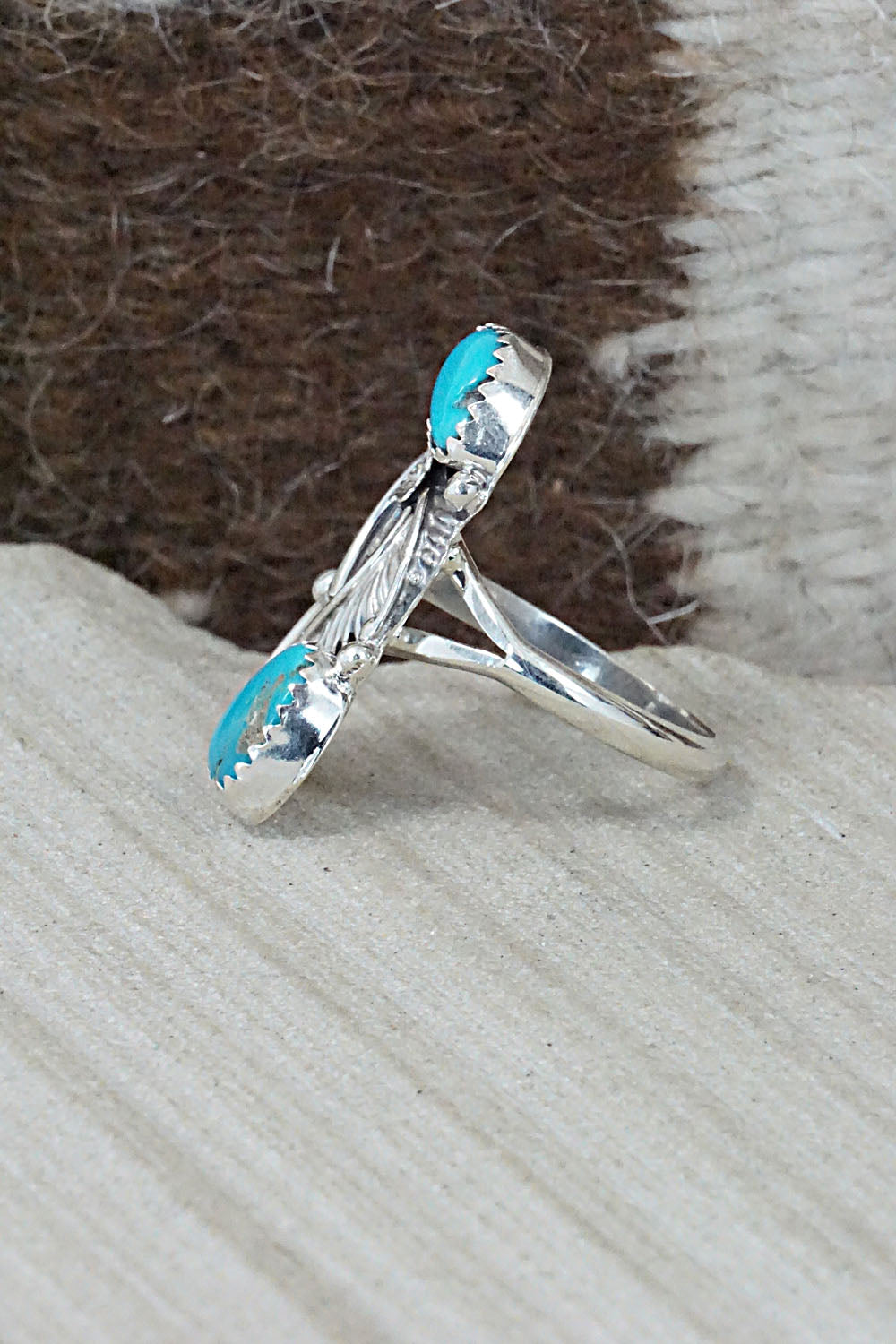 Turquoise & Sterling Silver Ring - William Begay - Size 8