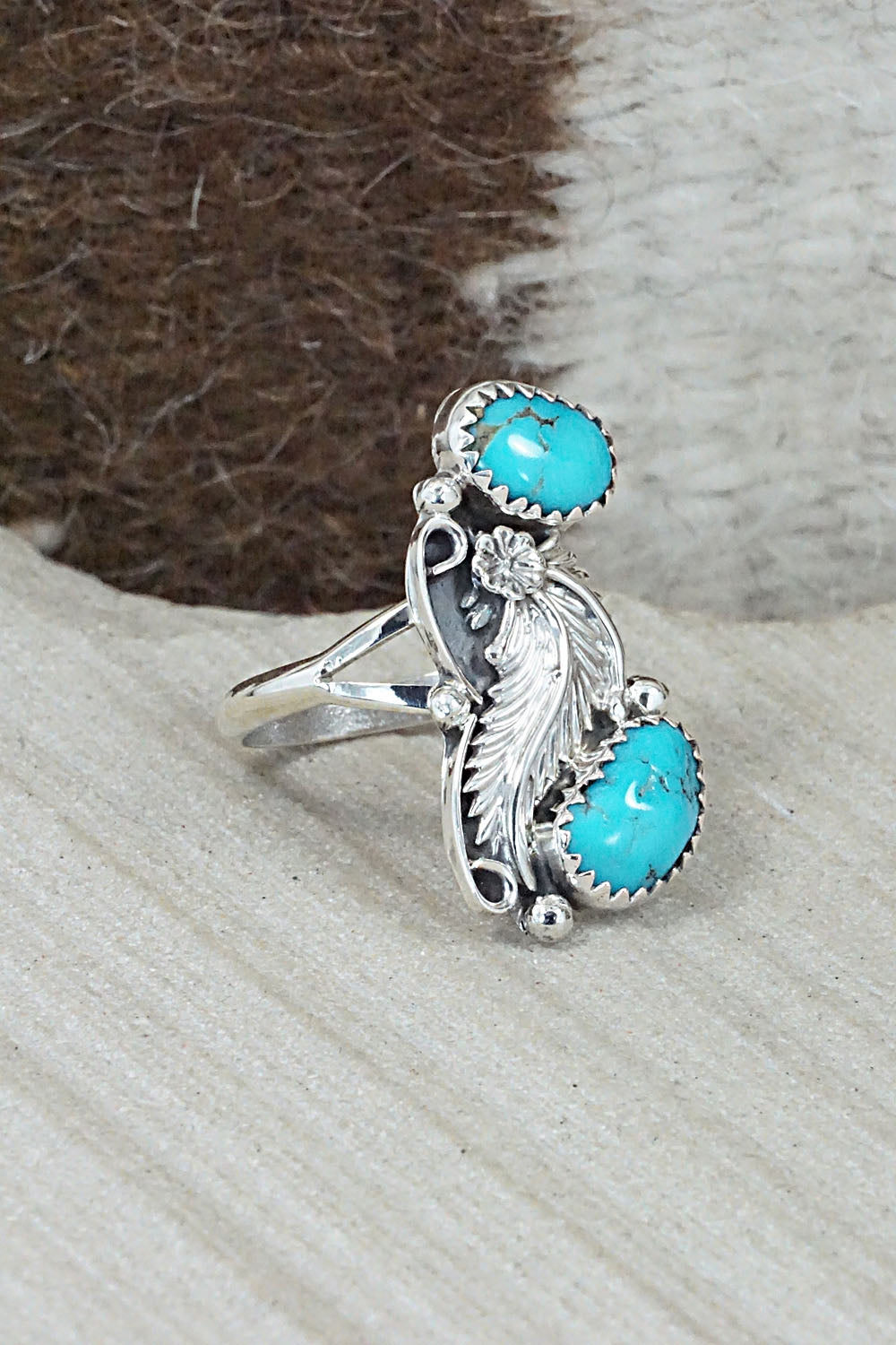 Turquoise & Sterling Silver Ring - William Begay - Size 8.25