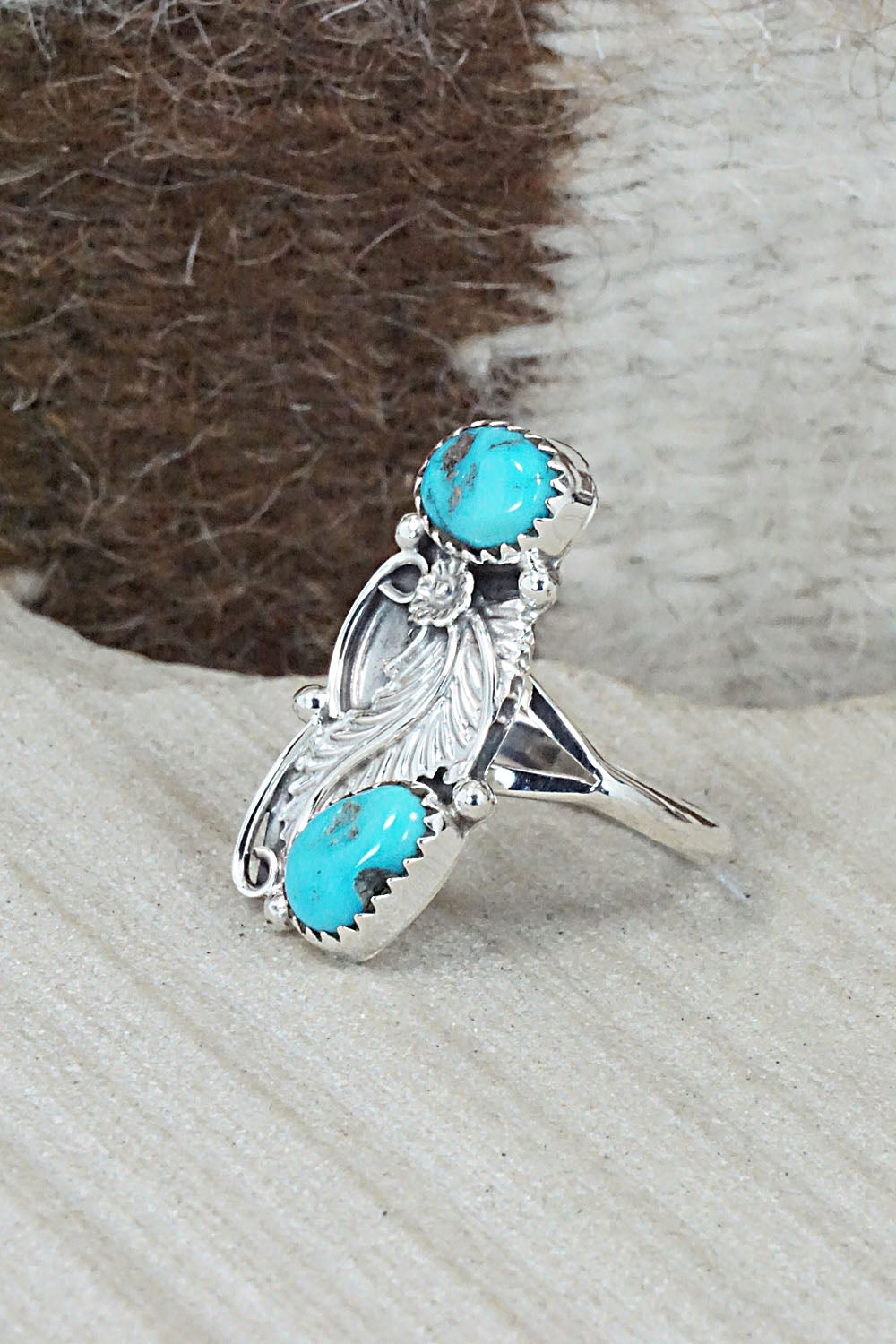 Turquoise & Sterling Silver Ring - William Begay - Size 9