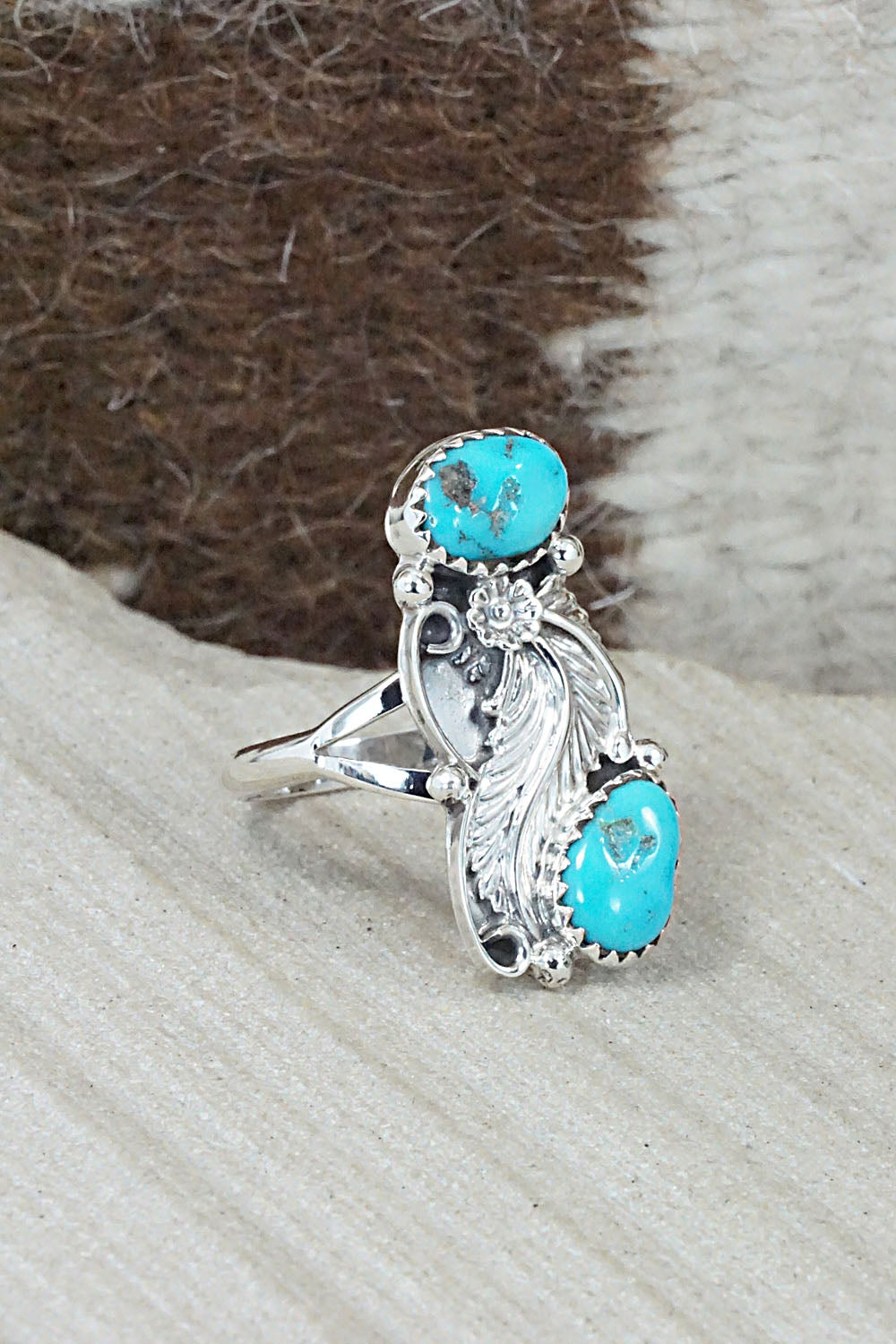 Turquoise & Sterling Silver Ring - William Begay - Size 9