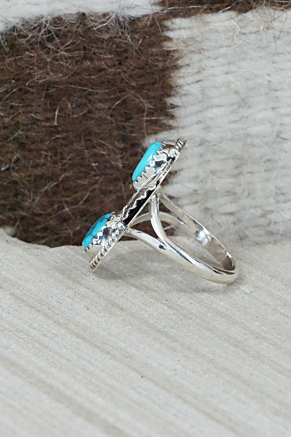 Turquoise & Sterling Silver Ring - William Begay - Size 6.75