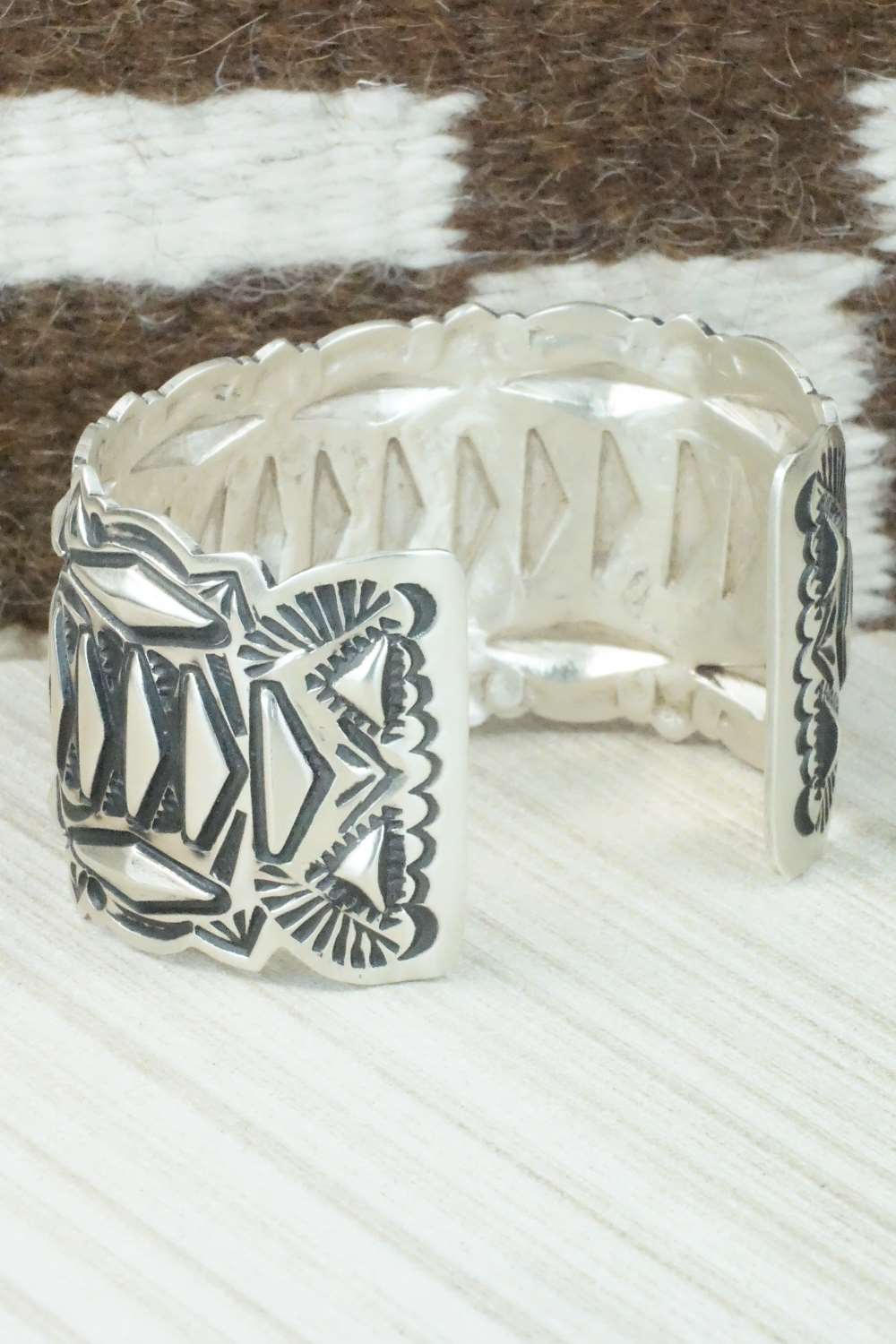 Sterling Silver Bracelet - Leander Tahe