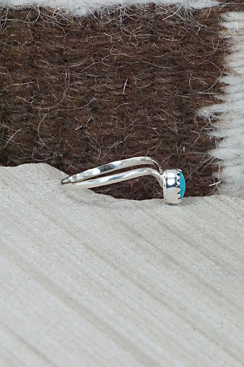 Turquoise & Sterling Silver Ring - William Begay - Size 7.5