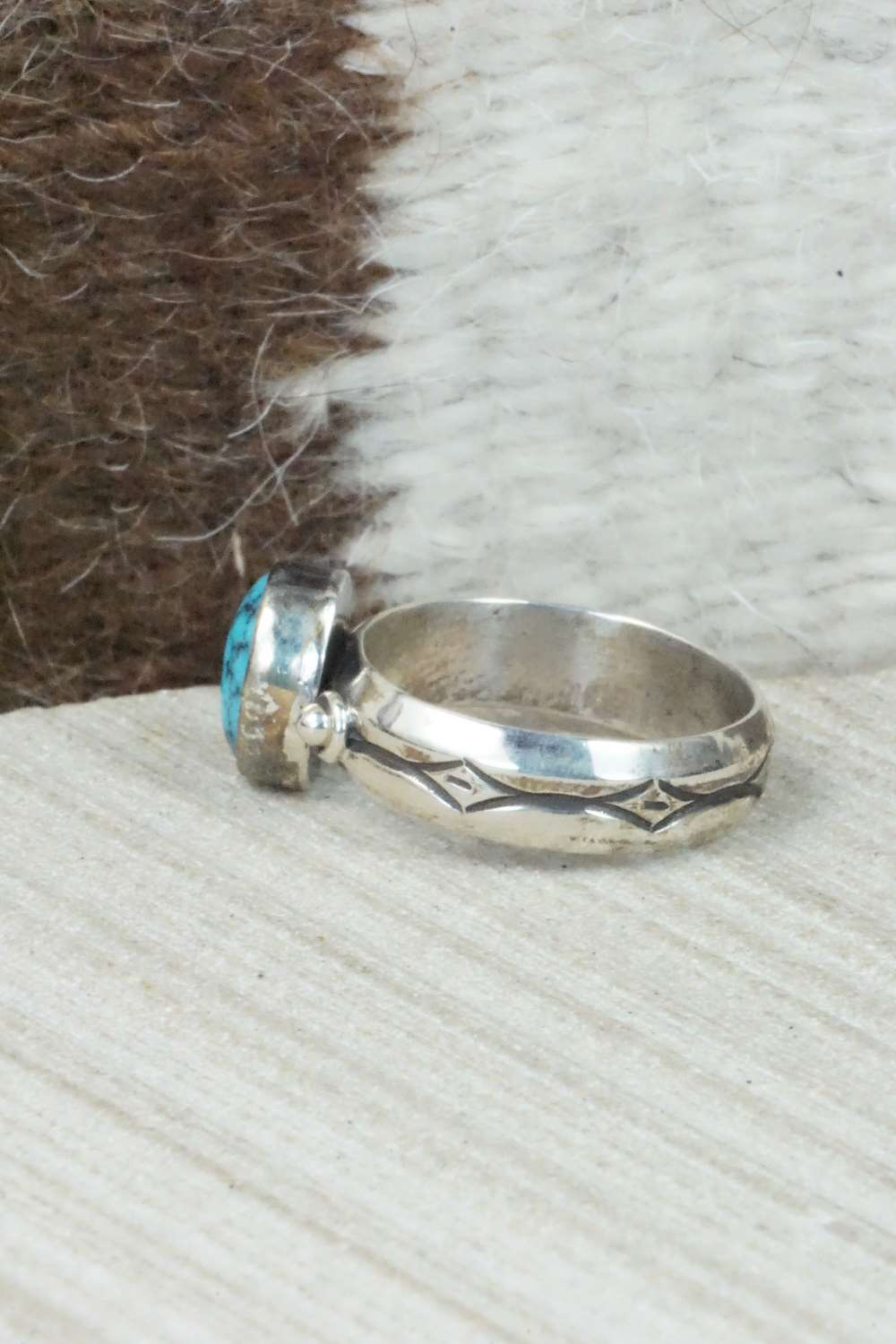 Turquoise and Sterling Silver Ring - Navajo - Size 8