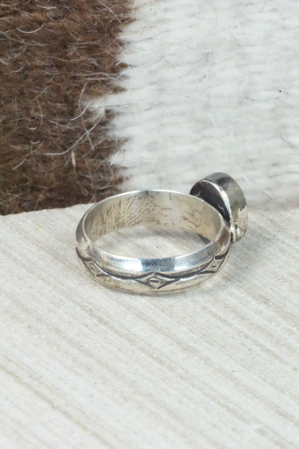 Turquoise and Sterling Silver Ring - Navajo - Size 8