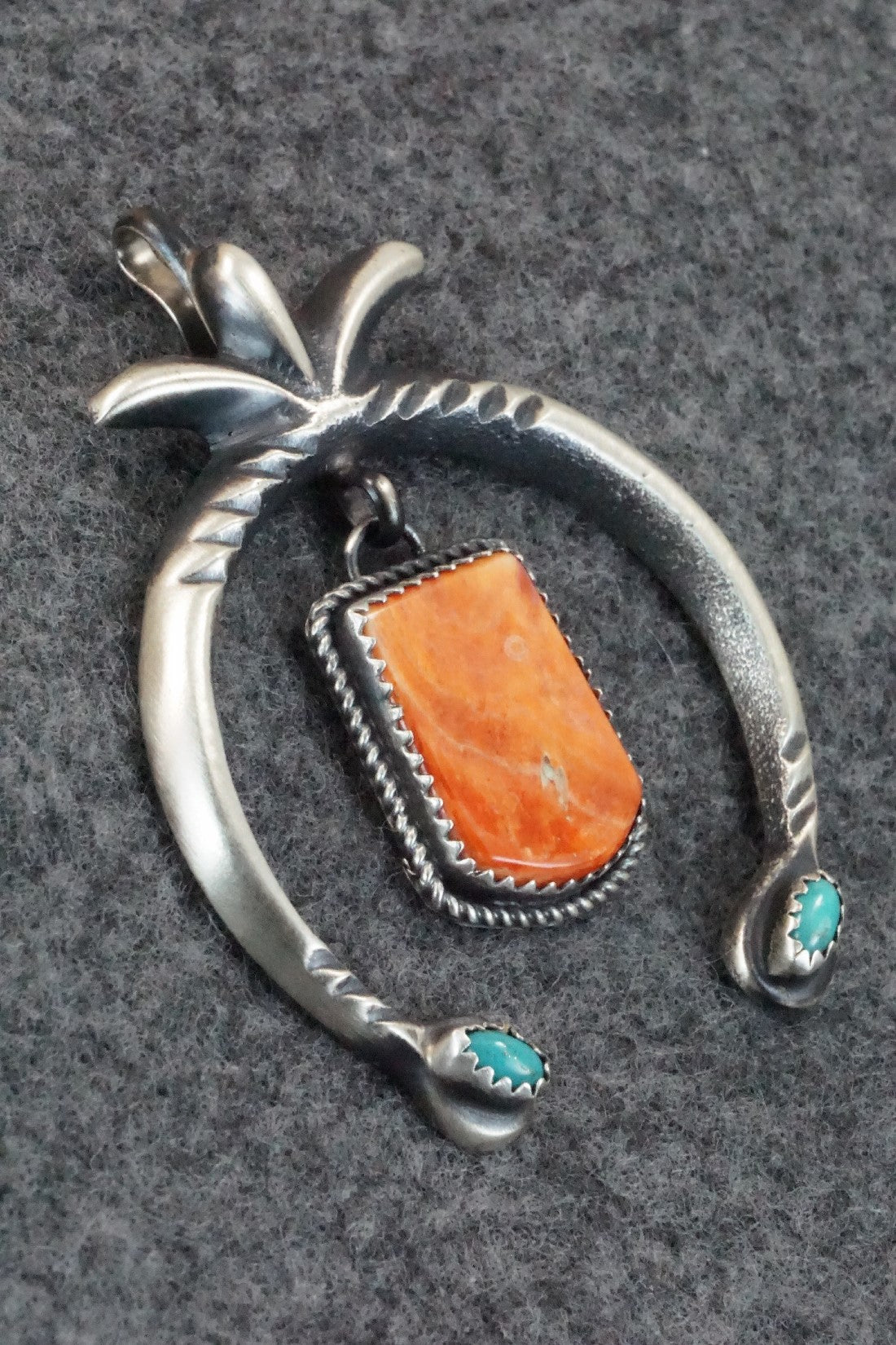 Spiny Oyster, Turquoise and Sterling Silver Pendant - Martha Cayatineto