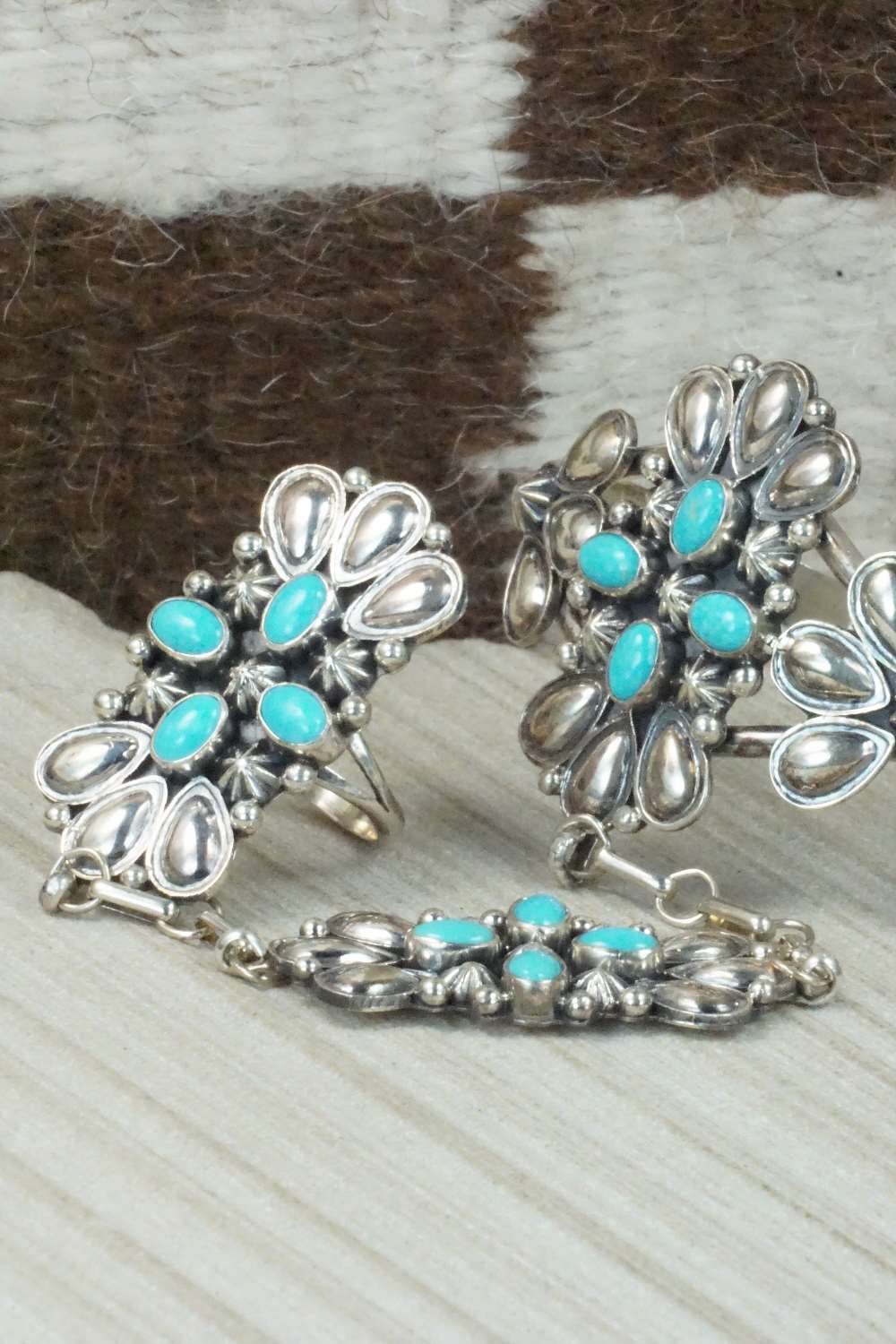Turquoise & Sterling Silver Princess Bracelet & Ring - Size 8