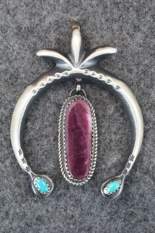 Spiny Oyster, Turquoise and Sterling Silver Pendant - Martha Cayatineto