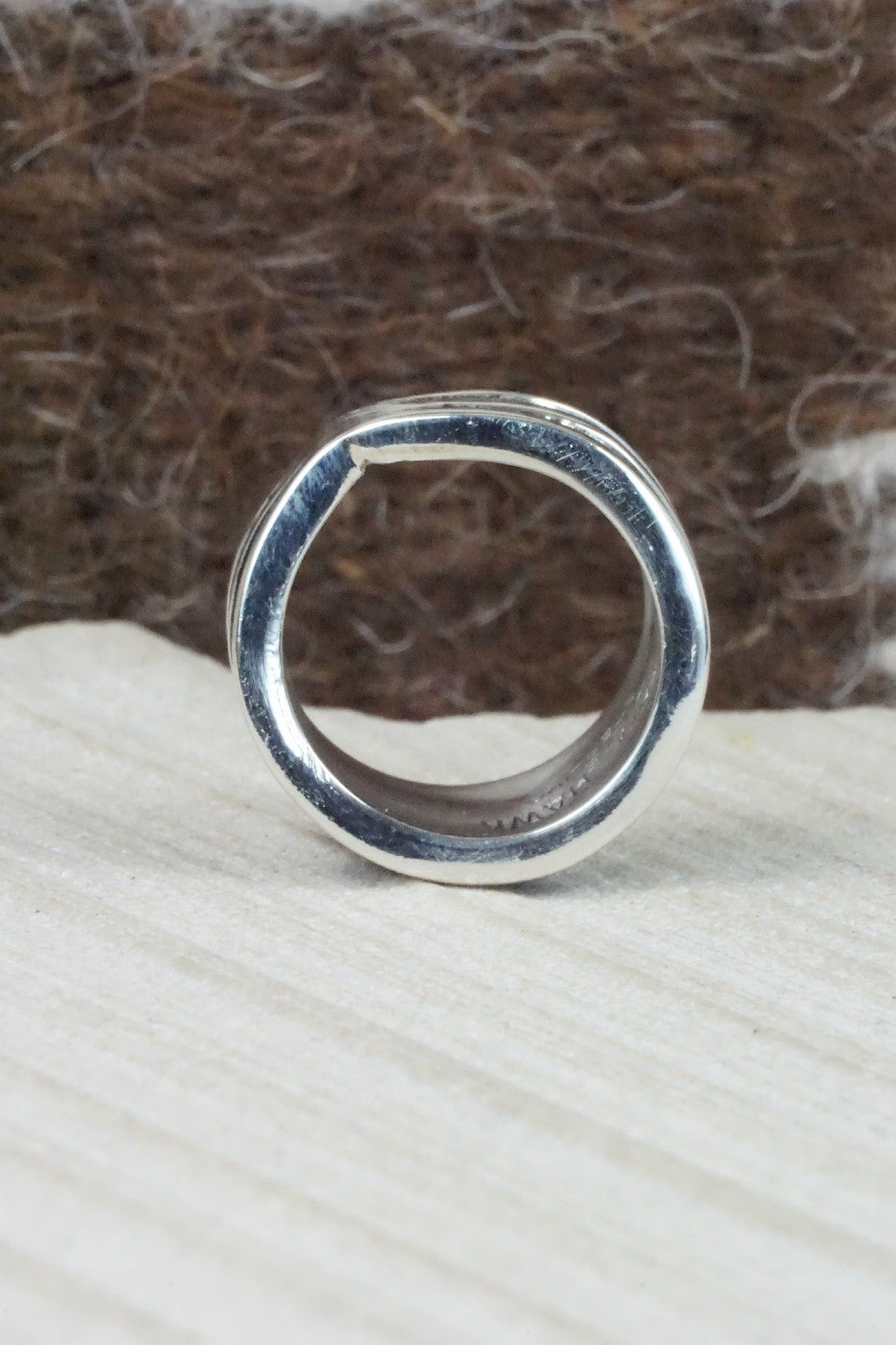 Sterling Silver Ring - Tom Hawk - Size 4.5