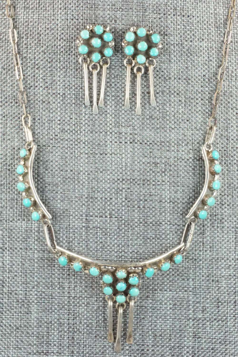 Turquoise & Sterling Silver Necklace and Earrings Set - Zuni
